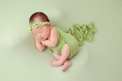 大竹宝宝在肚子里打嗝